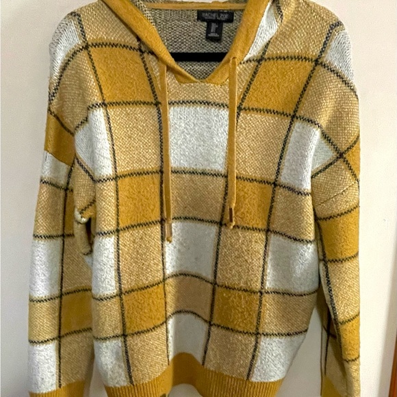 Rachel Zoe Sweater / Hoodie - Picture 1 of 1